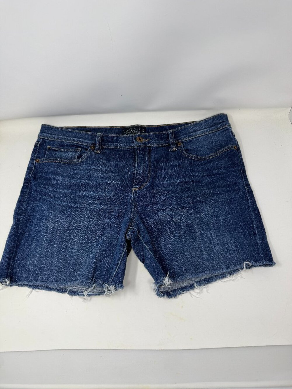 Lucky Brand Bermuda Jean Shorts Women's 14/32 Blue Denim Raw Distressed Hem